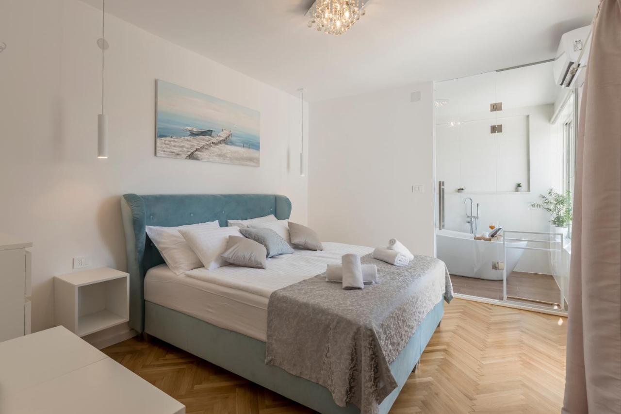 Apartment Shades Of Blue Хвар Экстерьер фото